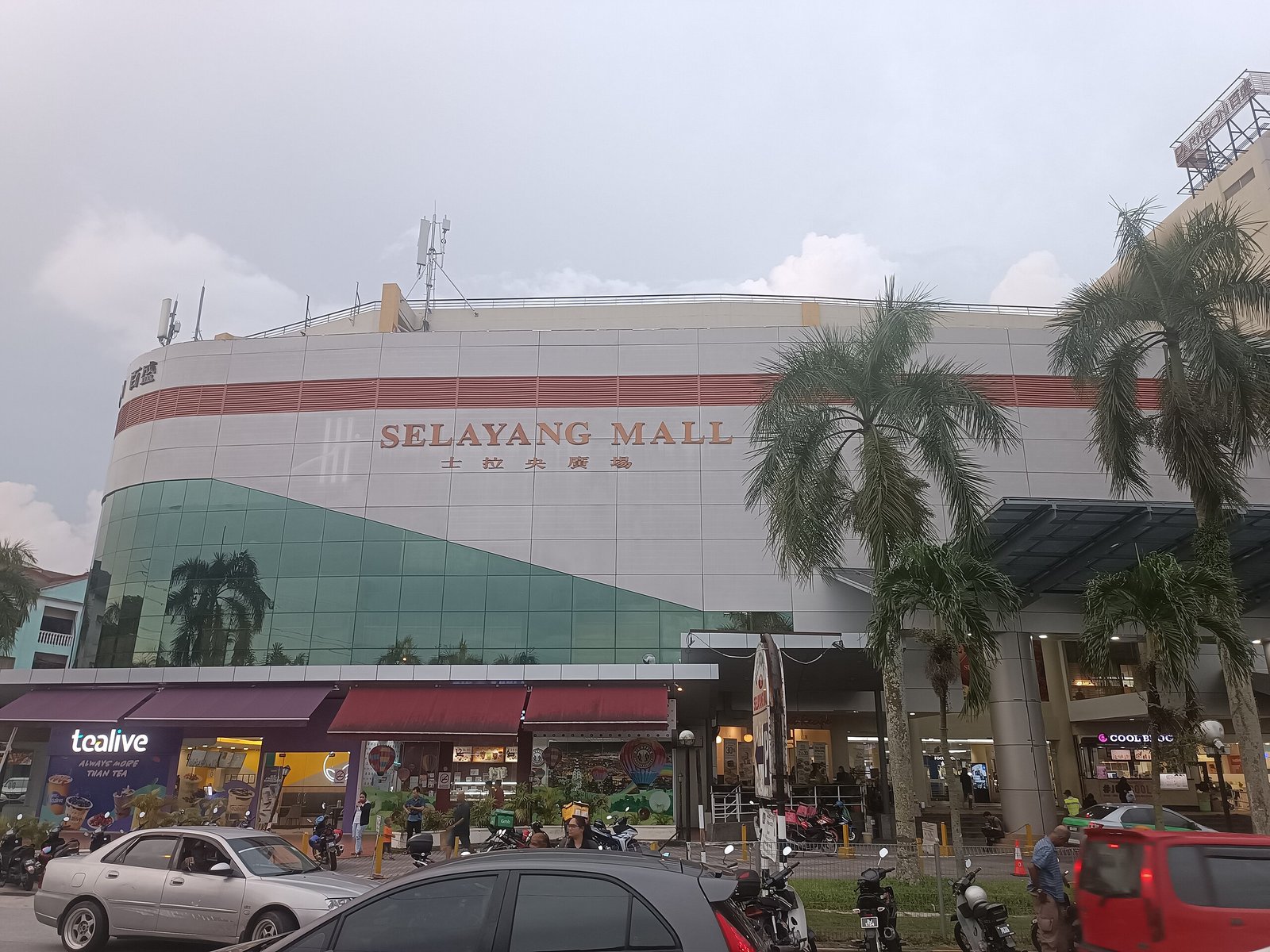 Selayang mall